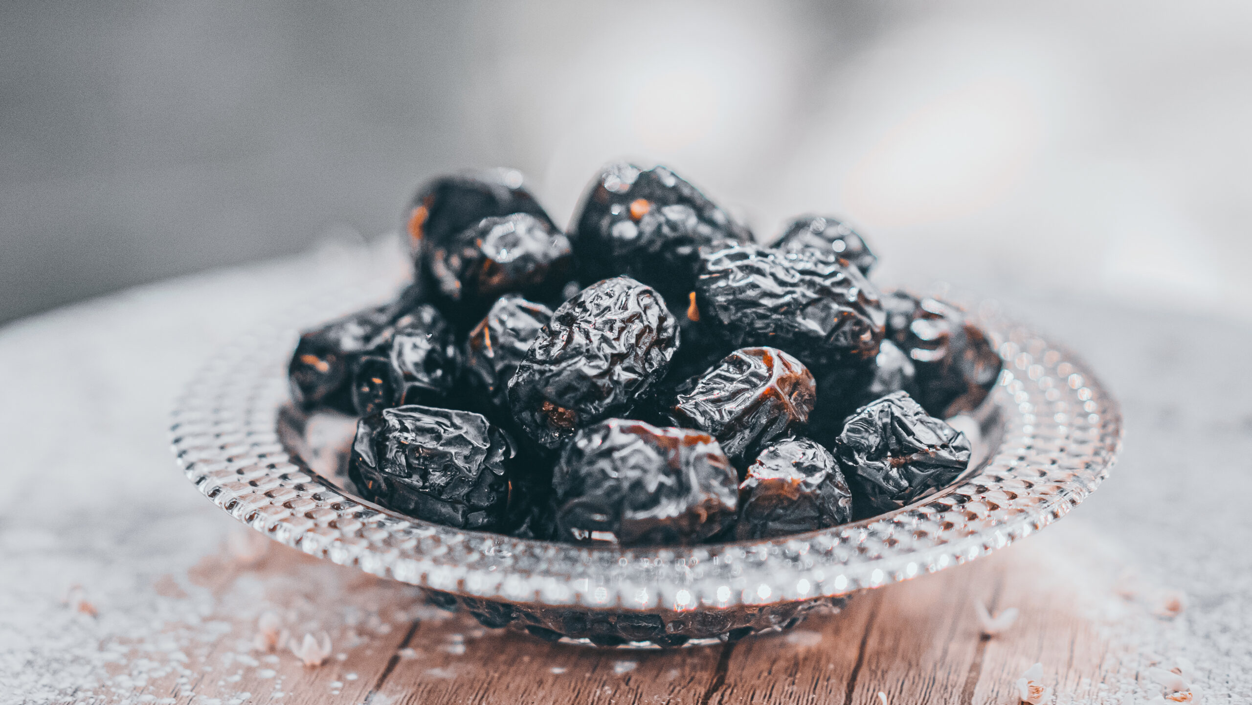 Ajwa dates on a table